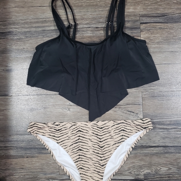 Zebra Animal Print Bikini Set Size XL Romantic Flounce Swimsuit Set Black - Picture 4 of 4